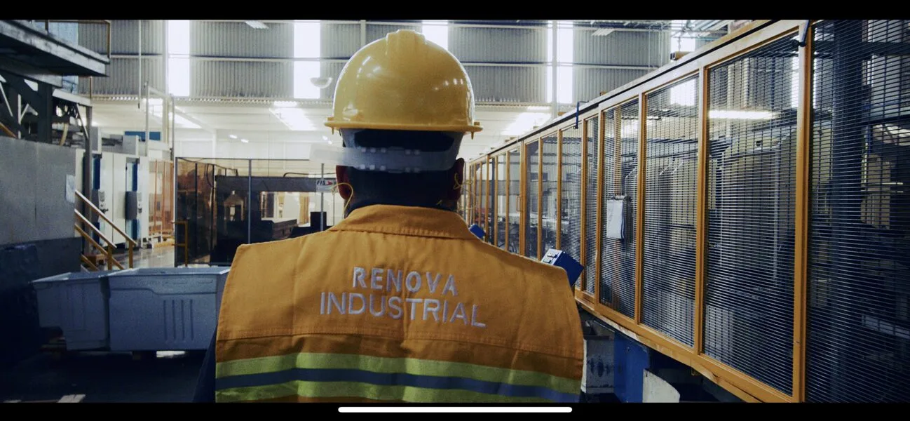 Personal especializado en planta Renova Industrial