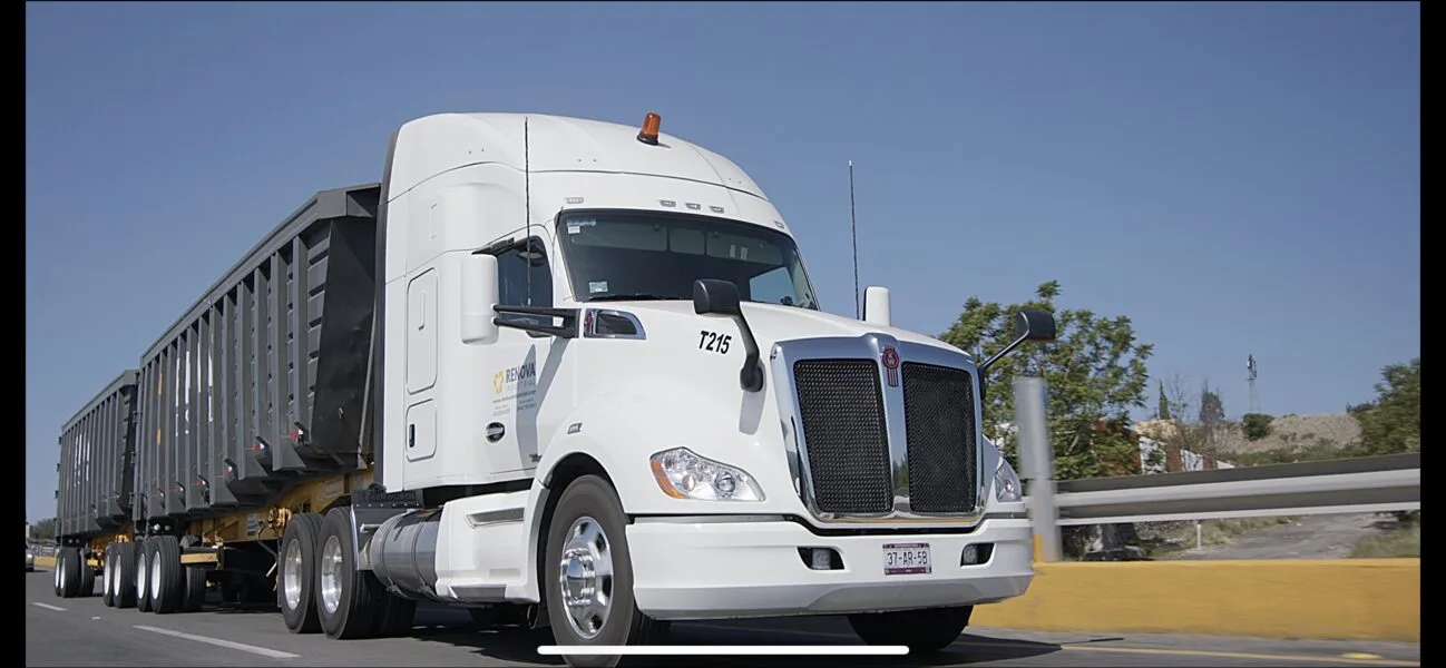 Trailers de carga de Renova Industrial